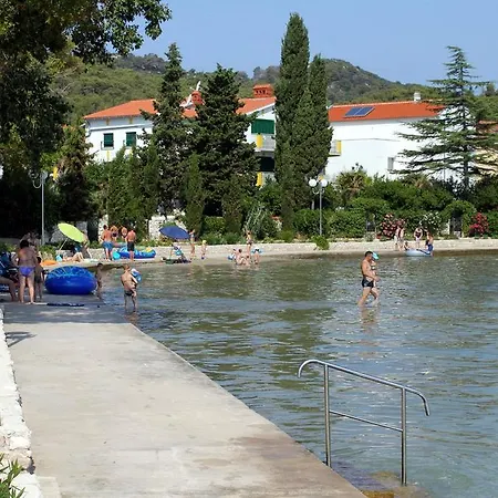 8315d Apartman Preko